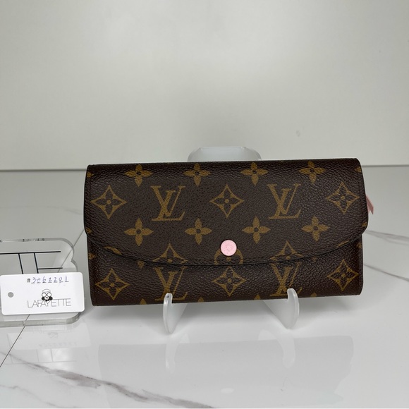Louis Vuitton Sarah Wallet - Picture 1 of 6